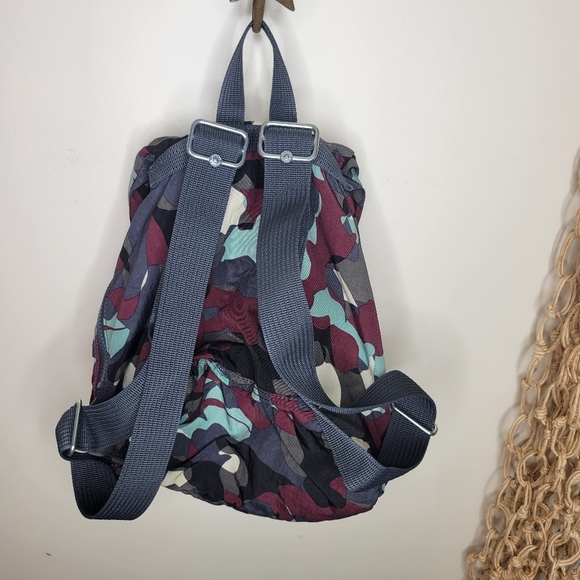 Kipling Elijah Backpack L Fem Camo Drawstring Top - Picture 3 of 13